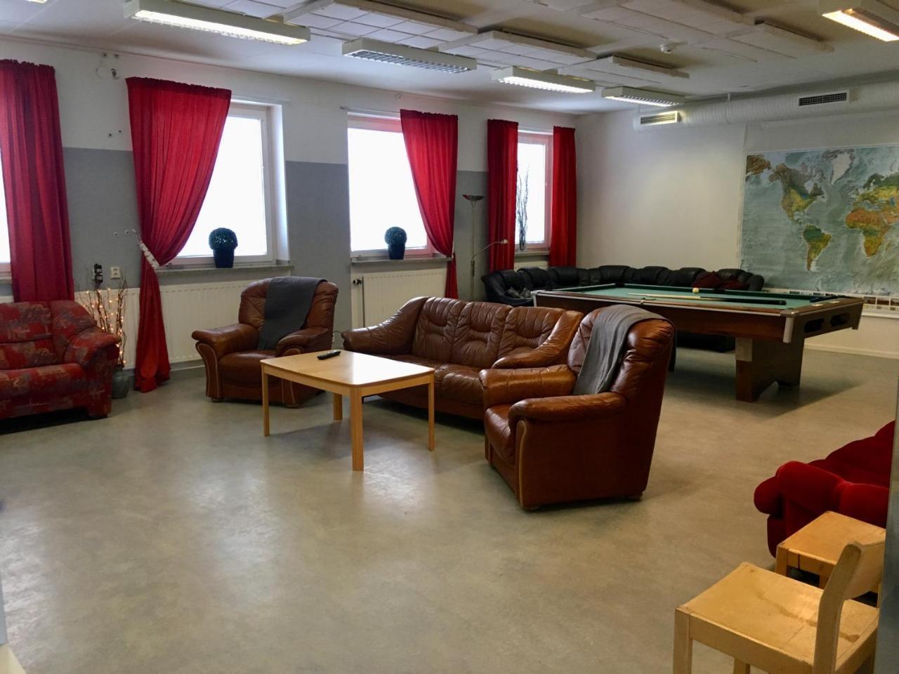 Juoksengi Hostel Finnmyrten מראה חיצוני תמונה